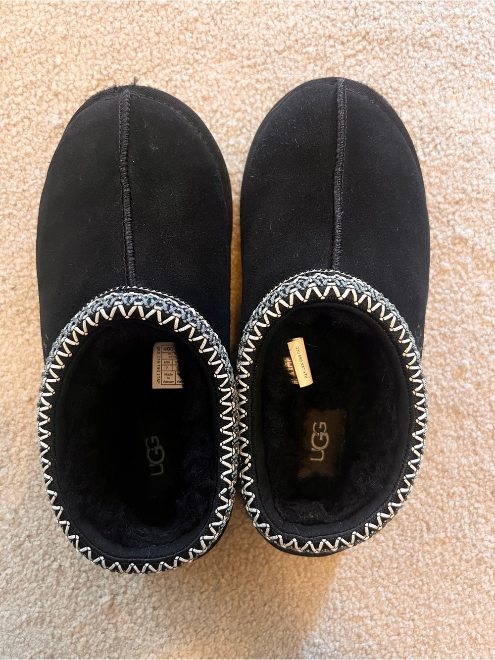 UGG Tasman II Slipper in Black Suede women’s 7 - Picture 5 of 7